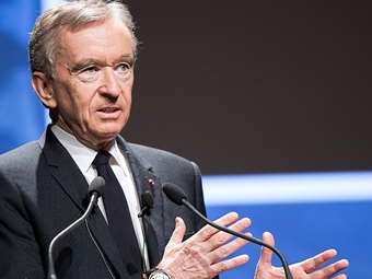 Δικηγόρος Bernard Arnault: Η συναλλαγή που διερευνάται πραγματοποιήθηκε με πλήρη σεβασμό στο νόμο