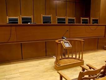 Ιωάννινα: Διεκόπη η δίκη της τέως εισαγγελέως Πρωτοδικών Κέρκυρας, η οποία κατηγορείται για κακουργηματικές πράξεις