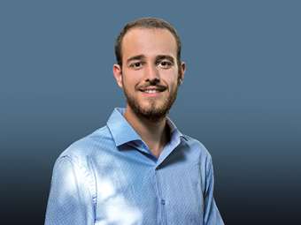 Ανδρέας Μετούσης: Θεραπεύοντας την τοξική επιδερµονεκρόλυση