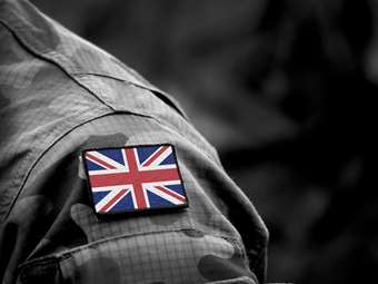 Βρετανός υφ. Άμυνας: Η σκιά του πολέμου χτυπά την πόρτα της Ευρώπης