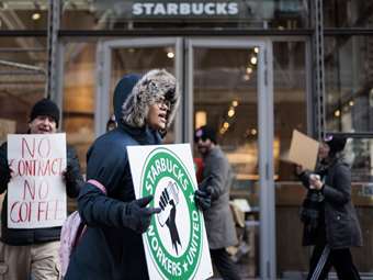 ΗΠΑ: Απεργία εργαζομένων της Starbucks σε περισσότερα από 300 καταστήματα