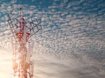 Ψηφιακά έργα δισεκατομμυρίων φέρνουν κερδοφορία στους τηλεπικοινωνιακούς παρόχους