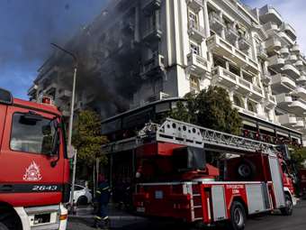 Θεσσαλονίκη: Φωτιά σε κατάστημα εστίασης στη Λεωφ. Νίκης