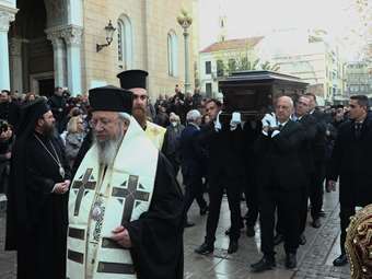 Στα Τίρανα το σκήνωμα του Αρχιεπισκόπου Αλβανίας Αναστάσιου - Τριήμερο λαϊκό προσκύνημα
