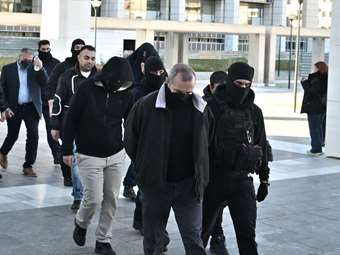 Κολωνός: Σήμερα η απόφαση για τους 26 κατηγορούμενους στην υπόθεση με τη 12χρονη