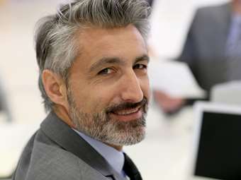 Μεταμόσχευση μαλλιών 2024: Οι εξελίξεις και το next big thing