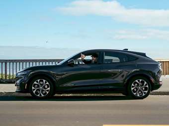 Ποια είναι η κατάσταση της μπαταρίας μιας Mustang Mach-E με 400.000 χλμ. στο κοντέρ