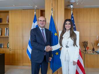 Συνάντηση Κ. Χατζηδάκη - K. Γκιλφόιλ: "Στο υψηλότερο επίπεδο των τελευταίων ετών οι σχέσεις Ελλάδας-ΗΠΑ"