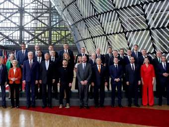 Μόνο η Ευρώπη μπορεί να σώσει την Ουκρανία από τον Πούτιν και τον Τραμπ - αλλά θα το κάνει;