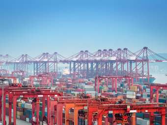 Ανατροπές στις ναυτιλιακές ροές - Η Κίνα ανασχηματίζει τον παγκόσμιο χάρτη φορτίων