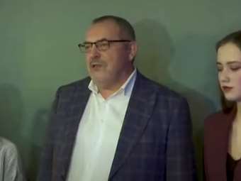 Ρωσία: Ο Μπορίς Ναντιέζντιν έχει τις υπογραφές για να τεθεί αντίπαλος του Πούτιν