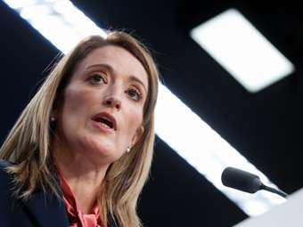 Ρ. Μέτσολα για σκάνδαλο διαφθοράς: Υπάρχουν "τρύπες" στο Ευρωπαϊκό Κοινοβούλιο οι οποίες θα κλείσουν