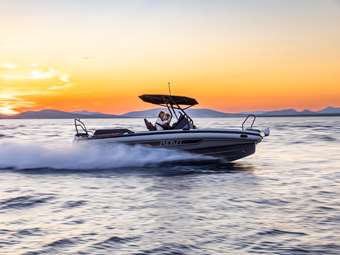Riginos Yachts: Εντυπωσιακή πρεμιέρα του Highfield ADV7 στην Ελλάδα στο 5ο Olympic Yacht Show