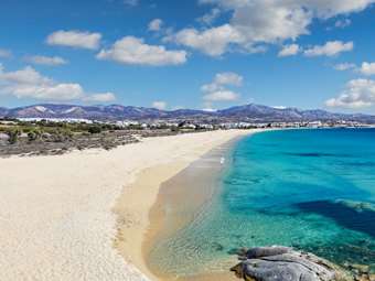 Oι 35 καλύτερες παραλίες της Ελλάδας σύμφωνα με τους βρετανικούς Times