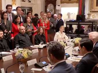 Live η συνάντηση στον Λευκό Οίκο - Τραμπ: "Ο Πούτιν θέλει να τερματίσει τον πόλεμο στην Ουκρανία" - Συμφωνία "drones για Tomahawk" πρότεινε ο Ζελένσκι