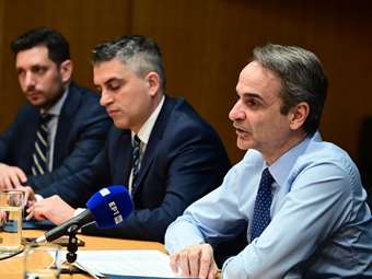 PM Mitsotakis: 'By 2027 the state of public transport will be completely transformed'