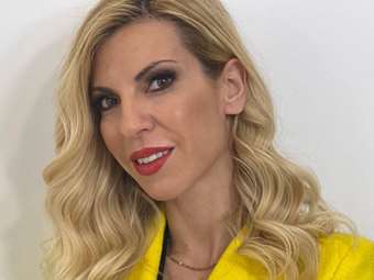 "Για να μην καταστραφούμε και οι δύο" - Οι πιέσεις για να μην βγει η αλήθεια και το μήνυμα της κόρης του Λύτρα