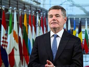 "Ανοίγει" η θέση του επικεφαλής του Eurogroup - Στην Παγκόσμια Τράπεζα μεταπηδά ο Π. Ντόναχιου