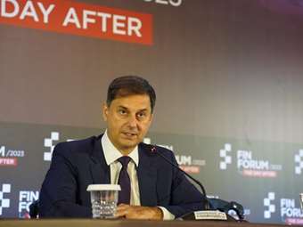 Τον Χάρη Θεοχάρη προτείνει η κυβέρνηση για τη θέση του γ.γ. του Παγκόσμιου Οργανισμού Τουρισμού