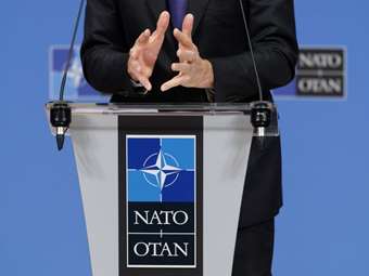 Ανώτατος διοικητής ΝΑΤΟ: Ανησυχούμε για τη συνεργασία Ρωσίας - Κίνας στην Αρκτική