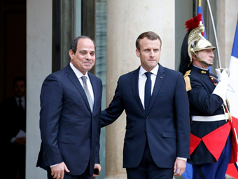 Ο Μακρόν θα συναντηθεί με τον Αιγύπτιο ομόλογό του Σίσι στο Κάιρο