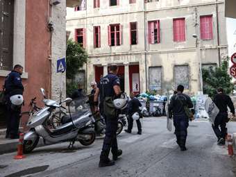 Ηράκλειο: Έφοδος της ΕΛ.ΑΣ. στην κατάληψη του "Ευαγγελισμού" - Έξι συλλήψεις για την επίθεση κατά Βορίδη