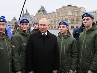 Ο Πούτιν ετοιμάζεται να θέσει υποψηφιότητα για πρόεδρος το 2024 - Και κανείς δεν μπορεί να του σταθεί εμπόδιο