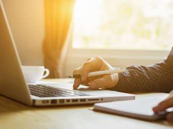 IWG: Η υβριδική εργασία μειώνει σημαντικά τα συμπτώματα εργασιακής εξουθένωσης των εργαζομένων