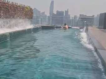 Σεισμός 7,7 Ρίχτερ στη Μιανμάρ: Πισίνες - παγίδες θανάτου σε Μπανγκόκ και Κίνα