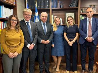 Συνάντηση Ν. Παπαθανάση με τον επικεφαλής της Γ.Δ. Απασχόλησης, Κοινωνικών Υποθέσεων και Ένταξης της Κομισιόν