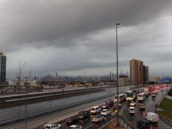 Αποτίμηση των καταστροφών στο Ντουμπάι μετά τις μεγάλες πλημμύρες