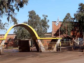Αποκαταστάθηκε η κυκλοφορία στην Εθνική Οδό που είχε αποκλειστεί από εργαζόμενους της ΛΑΡΚΟ