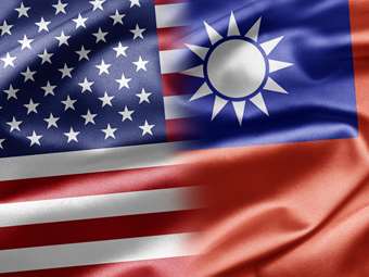 ΗΠΑ - Ταϊβάν: Συμφωνία για μείωση δασμών και ενίσχυση των επενδύσεων σε μικροτσίπ