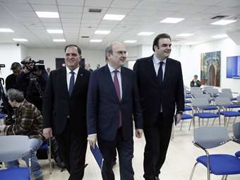 Κ. Χατζηδάκης από ΑΑΔΕ: Επιπλέον έσοδα €2 δισ. πέραν των προβλεπομένων στον προϋπολογισμό του 2024