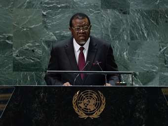 Ναμίμπια: Απεβίωσε ο πρόεδρος της χώρας