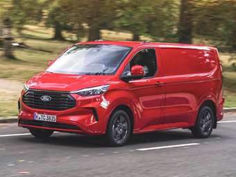 Ποια φίρμα κέρδισε τις πωλήσεις στα ελαφρά επαγγελματικά οχήματα