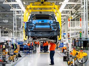 Ευρωζώνη: Πλησίασε σε σταθεροποίηση η μεταποίηση τον Ιούλιο - Σε υψηλό 3ετίας ο δείκτης PMI