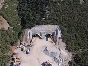 Εντυπωσιακές εικόνες με drone από το έργο που θα μεταμορφώσει την Στερεά Ελλάδα