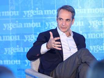 Σύσκεψη τη Δευτέρα υπό τον πρωθυπουργό για την ενσωμάτωση του προσωπικού αριθμού στη νέα αστυνομική ταυτότητα