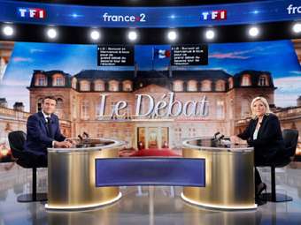 Η Λεπέν θα ανατρέψει τον Μπαρνιέ, πραγματικός στόχος της όμως είναι ο Μακρόν - Απόψε η ψηφοφορία για την πρόταση μομφής