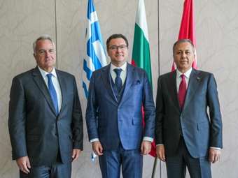 Μ. Βορίδης από τριμερή Ελλάδας-Βουλγαρίας-Τουρκίας: Σαφές μήνυμα προς τους διακινητές: ο έλεγχος των συνόρων ανήκει ξανά στα κράτη