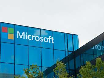 H Microsoft θα επενδύσει $3,2 δισ. σε cloud και τεχνητή νοημοσύνη στη Σουηδία τα επόμενα δύο χρόνια