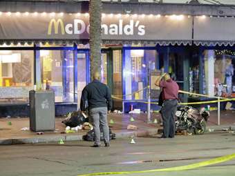 Αλλαγή δεδομένων από το FBI: "Μοναχικός λύκος" ο δράστης του μακελειού στη Νέα Ορλεάνη - "Ήταν τρομοκρατική πράξη"