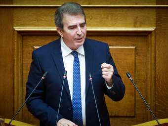 Ο Συνήγορος του Πολίτη αναλαμβάνει την έρευνα για τον θάνατο κρατουμένου στο ΑΤ Αγ. Παντελεήμονα