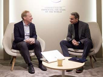 Οι πρωτοβουλίες της κυβέρνησης στο πεδίο της ΑΙ στη συνάντηση του Κυρ. Μητσοτάκη με τον πρόεδρο της Microsoft