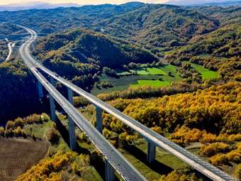 ΓΕΚ ΤΕΡΝΑ: 11 δισ. ευρώ εσόδων και 6,9 δισ. ευρώ λειτουργικών κερδών από τη λειτουργία της 35ετούς παραχώρησης της Εγνατίας Οδού