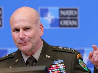 Ανώτατος Διοικητής ΝΑΤΟ: Η Ρωσία δεν έχει τους αριθμούς για να σημειώνει στρατηγική πρόοδο στο Χάρκοβο
