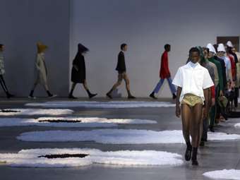 Prada Hellas: Εκτίναξη τζίρου στα 15,8 εκατ. ευρώ - Αμερικανοί, Άραβες και Έλληνες στηρίζουν την ανάπτυξη