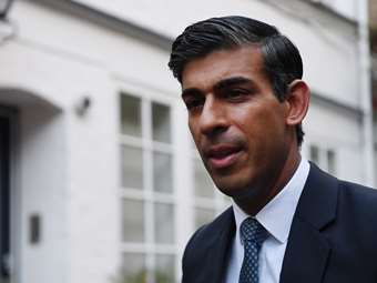 Μ. Βρετανία: Ο Σούνακ περιμένει θαύμα ενόψει εκλογών