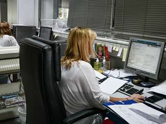 Ηλεκτρονικά οι διακοπές εργασιών για επιχειρήσεις και ανενεργά μπλοκάκια